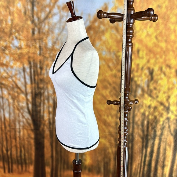 KD Dance backless halter top - white with black edging. Striking lines! - Picture 5 of 7